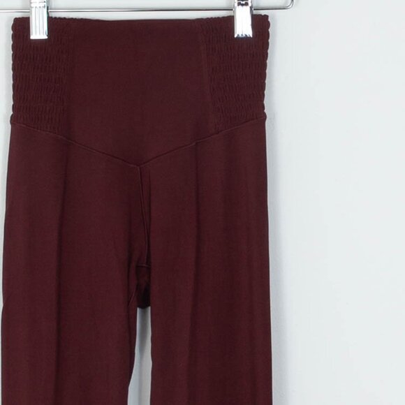 Offline By Aerie Real Me Smocked Legging Athleisure Workout Womens Size XS - Picture 2 of 6